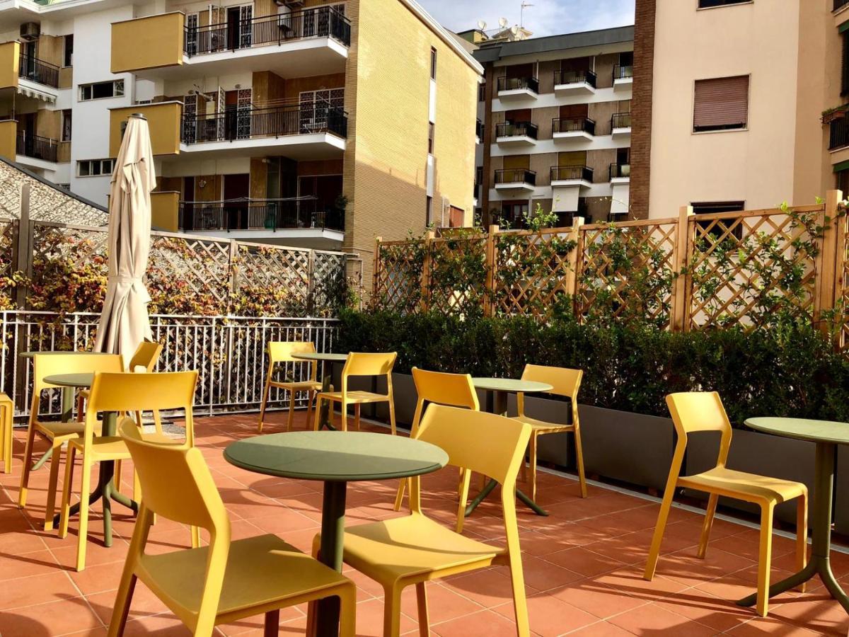 Relais Villa Montedonzelli Napoli Bagian luar foto