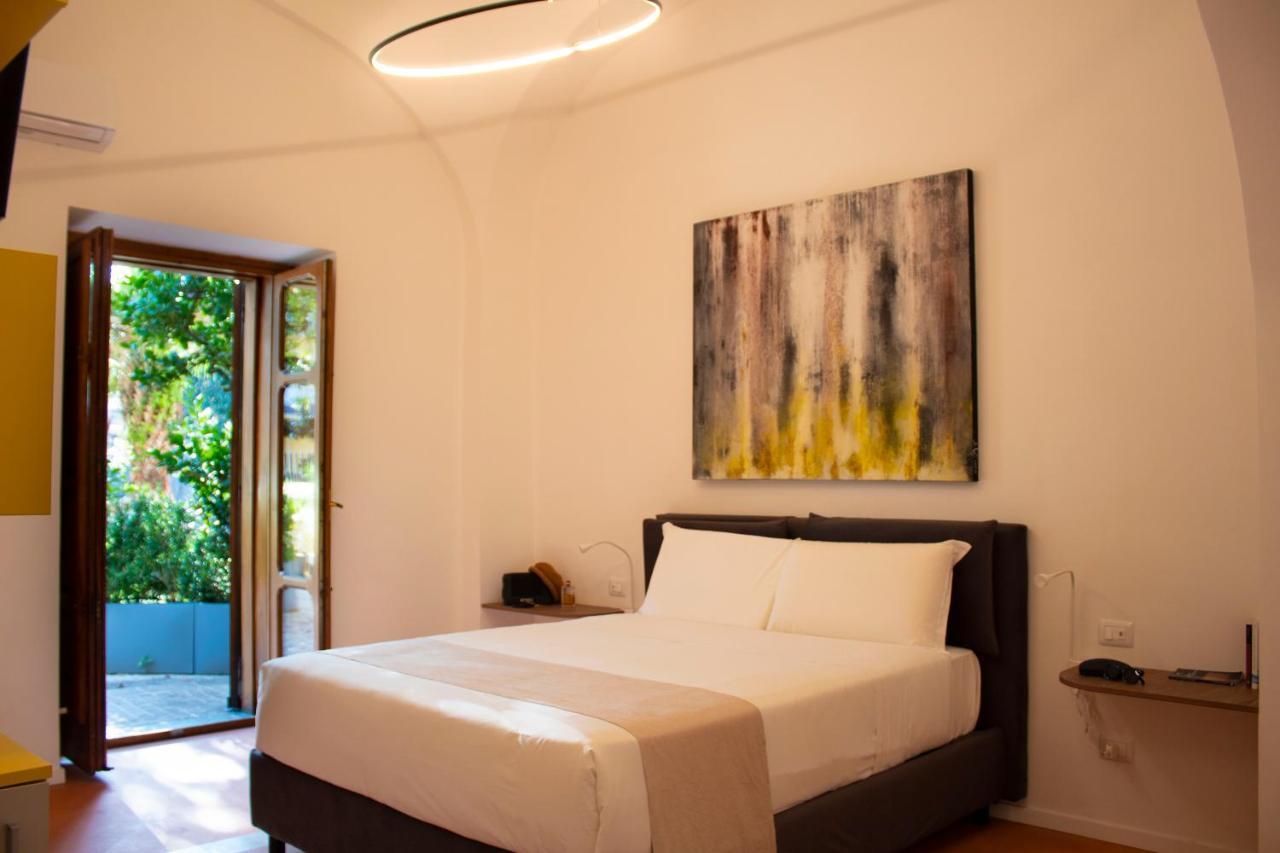 Relais Villa Montedonzelli Napoli Bagian luar foto