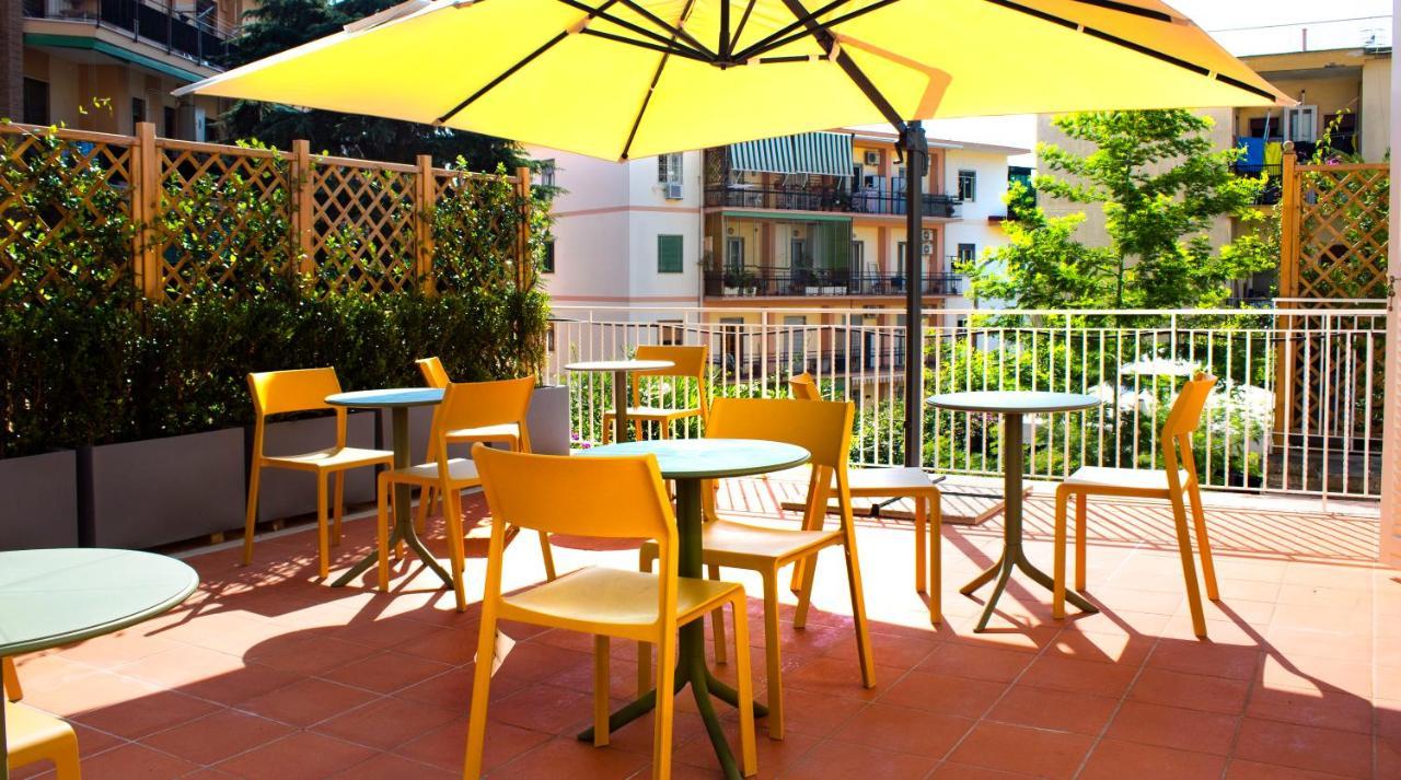 Relais Villa Montedonzelli Napoli Bagian luar foto