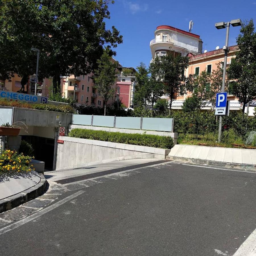Relais Villa Montedonzelli Napoli Bagian luar foto